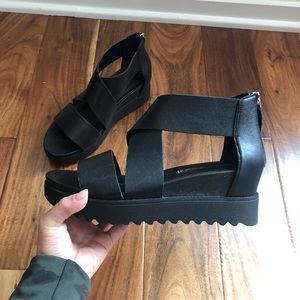 Black platform sandals